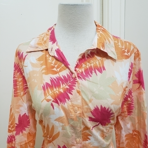 Tops - 3for$20 button down shirt floral